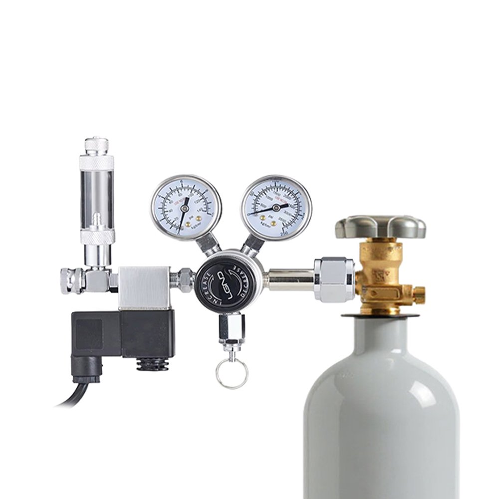 Tighten the regulator
